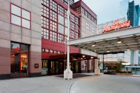 Cleveland Marriott Downtown at Key Tower Hotels near Cleveland Lakefront Station