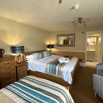 Deluxe Quadruple Room Ensuite With Bath Chester House Guest House Promo Code