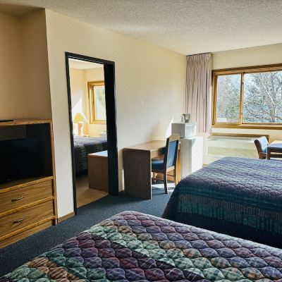 Family Room,Multiple Beds Aspen Lodge Promo Code