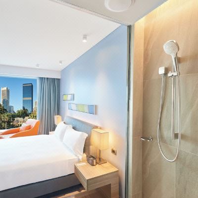 King Room DoubleTree by Hilton Perth Waterfront Promo Code