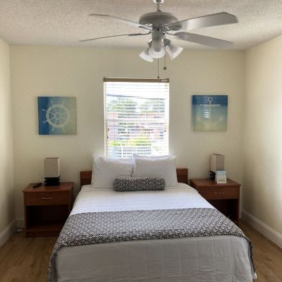 Queen Studio - Non-Smoking Coral Key Inn Promo Code