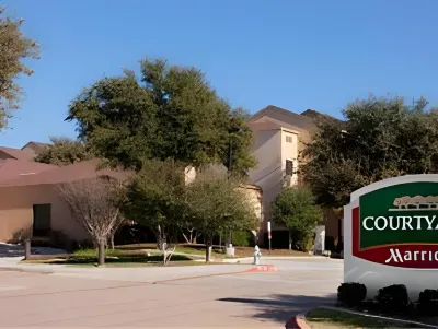 Courtyard Dallas Plano Parkway at Preston Road Hotels in Plano