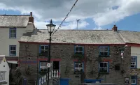 The Lugger Inn Hotels in Fowey