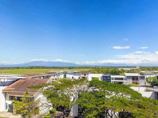 Hampton by Hilton Guanacaste Airport Hotel Exterior