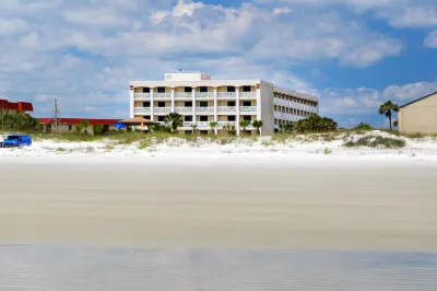 Guy Harvey Resort on Saint Augustine Beach Hotels in der Nähe von Las Olas Massage and Wellness