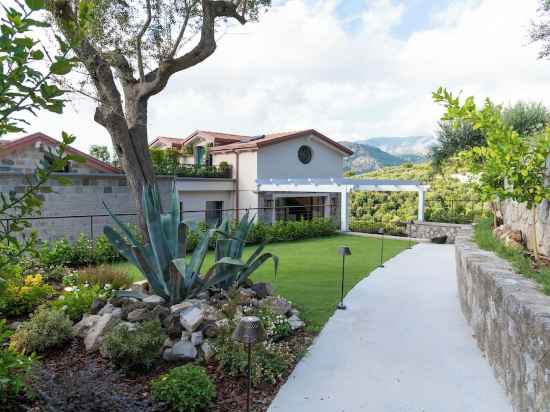 Gargiulo Resort Hotel Exterior