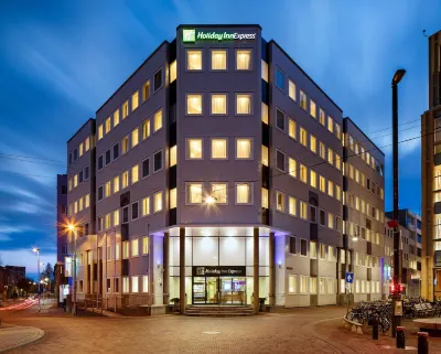 Holiday Inn Express Arnhem Hotels near Tuinderswoning (Fotosalon), Beemster