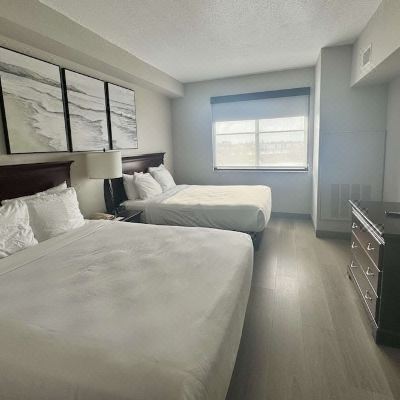 2 Queen Beds Room, Non-Smoking Country Inn & Suites by Radisson, Port Charlotte, FL Promo Code