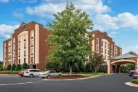 Four Points by Sheraton Greensboro Airport Hotels near Elmsley Square Shoppes