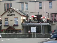 The City Hotel Hotels near Craigluscar Fishery