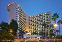 Irvine Marriott Hotels near Irvine Transportation Center