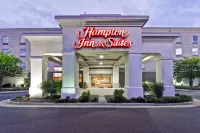 Hampton Inn & Suites Leesburg Hotels in der Nähe von Sunglass Hut