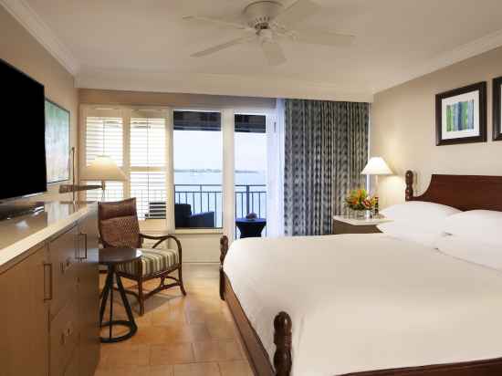 Pier House Resort & Spa Rooms