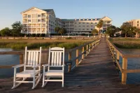 Courtyard Charleston Waterfront Các khách sạn gần Carolina Yacht Club