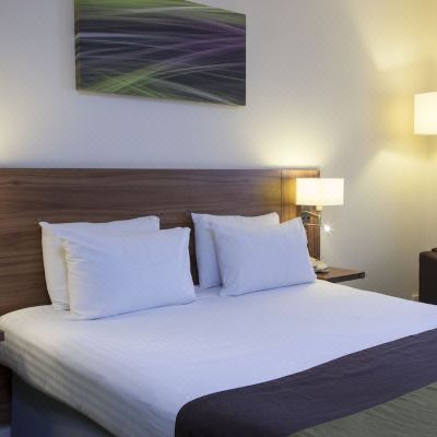 Premium Queen Room Holiday Inn Leamington Spa - Warwick, an IHG Hotel Promo Code