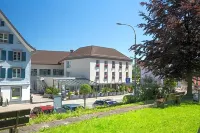 Hotel Hecht Hoteles cerca de MANOR Heerbrugg