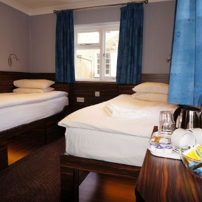 Twin Room Crestfield Hotel Promo Code