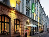 Ibis Styles Luzern City Hotel dekat Old Town