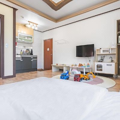 Basic Room, 1 Bedroom (Sagwa - Kidsroom) 남양주 제이 펜션 쿠폰