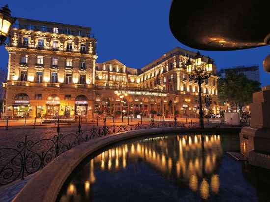 Steigenberger Icon Frankfurter Hof Hotel Exterior