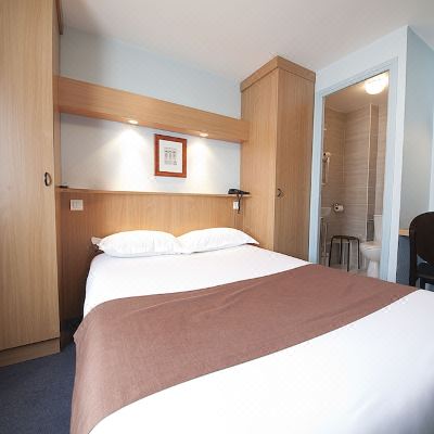 Basic Room with Double Bed Le Chatel Promo Code