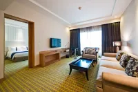 Holiday Inn Amritsar Ranjit Avenue Hotels near Mandir Shri Banke Bihari Lal Ji