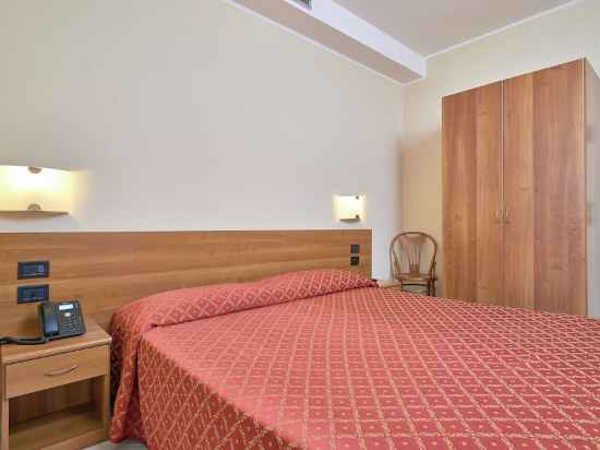 Hotel Careni Villa Italia Rooms