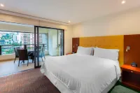 Four Points by Sheraton Medellin Hotels near Library