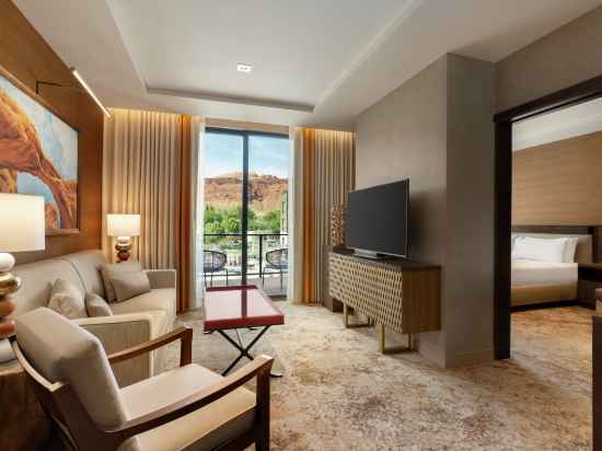 Hoodoo Moab, Curio Collection by Hilton Rooms