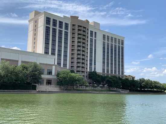 Marriott Dallas Las Colinas Hotel Exterior