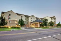 Homewood Suites by Hilton Fort Collins Hotels in der Nähe von Veterans Plaza of Northern Colorado