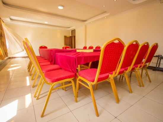 Alma Hotel Dining/Meeting Rooms