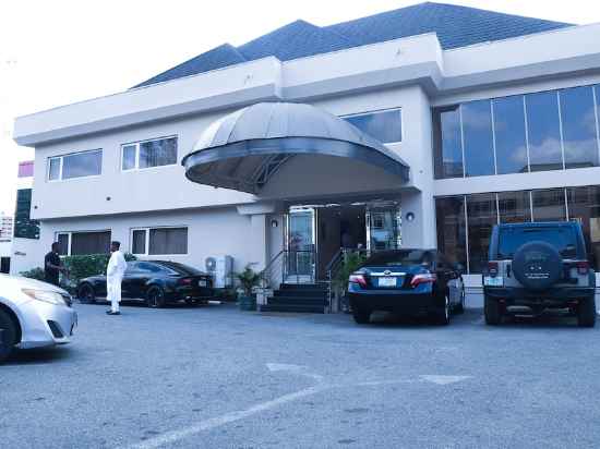 Summerset Continental Hotel Maitama by T E L E Hospitality Hotel Exterior