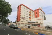 Hotel Metropolitan Canoas Hotels near Praça Antônio Carlos Teixeira Vianna