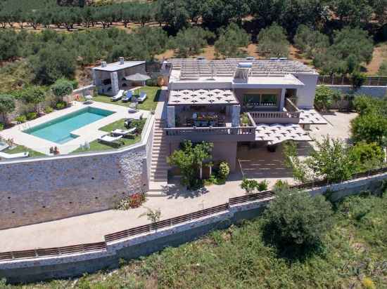 Villa Lady Dafni with Private Heated Pool Hotel Exterior