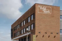 Hotel Tupelo, a Wyndham Hotel Hotels near Midnite Pottery