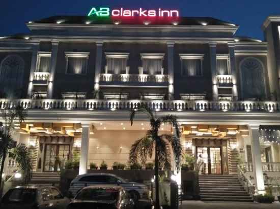 AB Clarks Inn Jalandhar Hotel Exterior