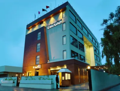 Grand Kailash Hotel Hotels near Sai Temple