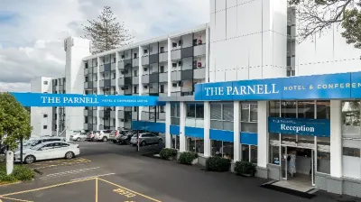 The Parnell Hotel & Conference Centre Hotels near Thorne Beach