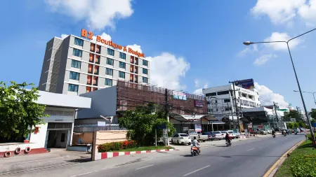 B2 Phuket Boutique & Budget Hotel