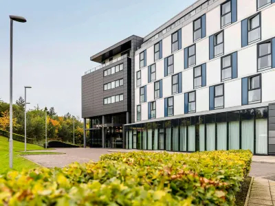 Novotel Edinburgh Park Hotels near Easter Road Stadium