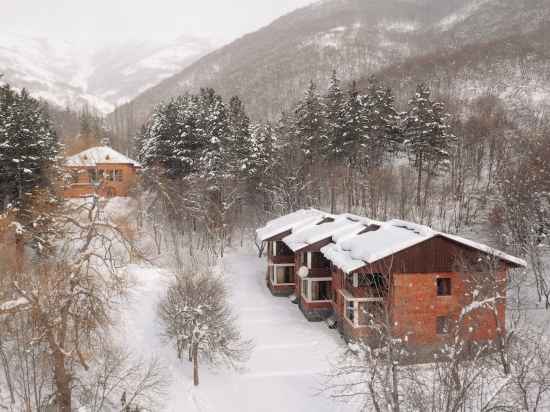 Apricot Aghveran Resort Hotel Exterior