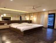 Solitaire Hotel Các khách sạn ở East Delhi