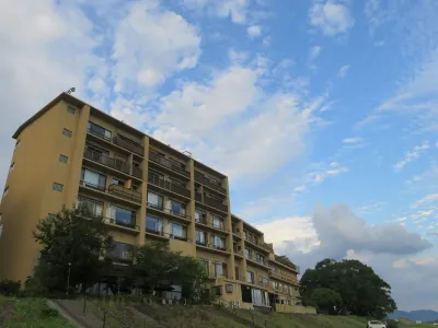 Roppokan Hotel berhampiran Akizuki Castle Remains