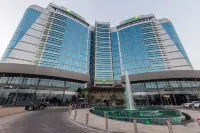 Holiday Inn Abu Dhabi Hotels in der Nähe von twofour54 Abu Dhabi