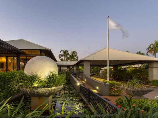 The Pearle of Cable Beach Hotel Exterior