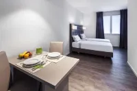 Hotel Studio Inn Centrale & Milano Urban Padel Hotels near Felix Lo Basso Restaurant