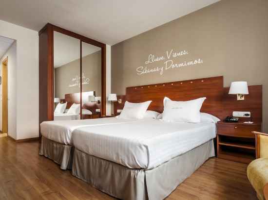 Avenida Hotel Rooms