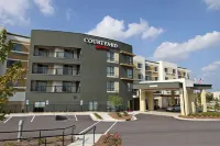 Courtyard Raleigh North/Triangle Town Center Hotels near Upper Room Church of God in Christ: