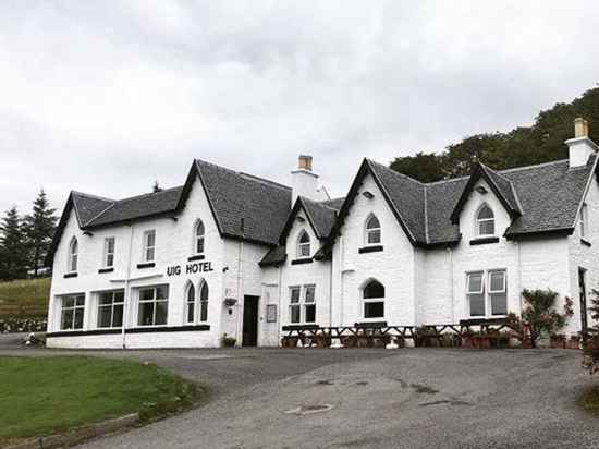 Uig Hotel Hotel Exterior